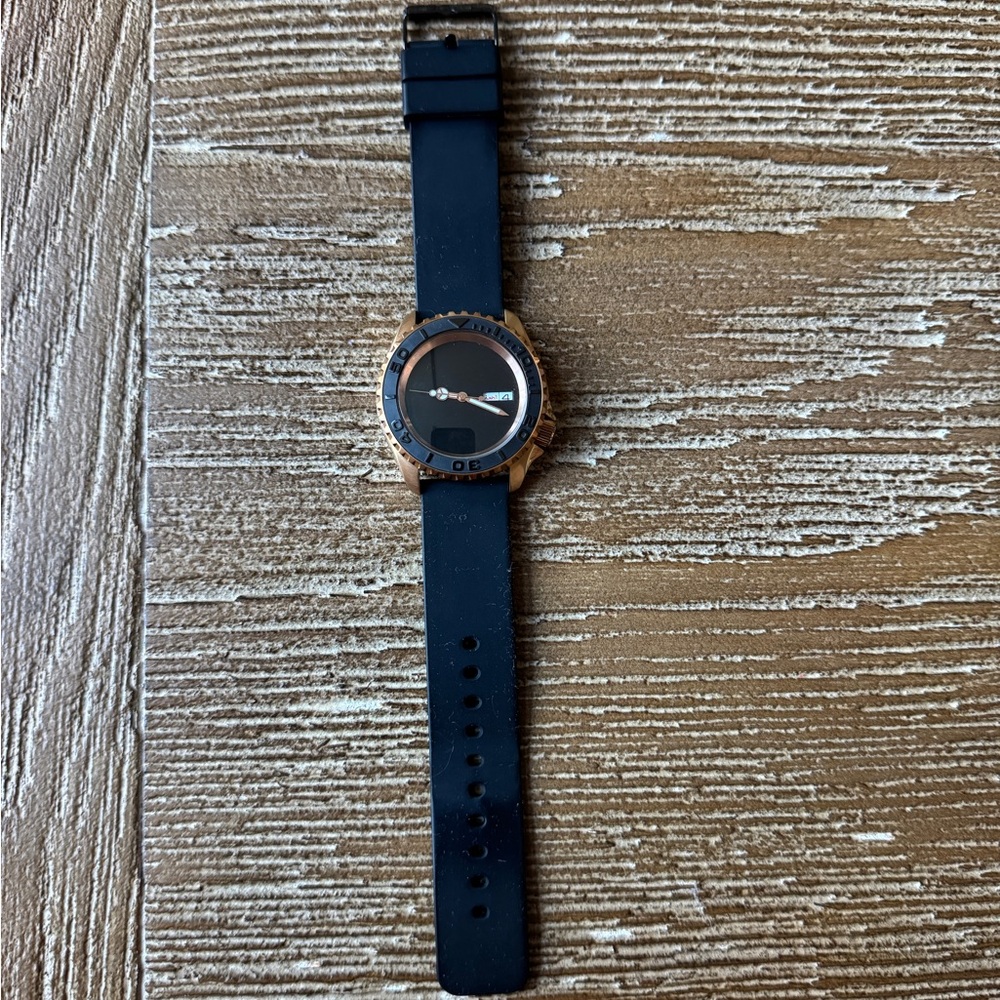 Seiko SKX-007 Gold and Black Mod Watch